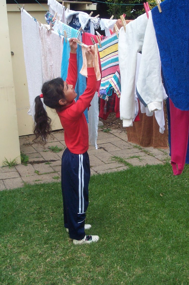 Hanging clothes to dry3.jpg